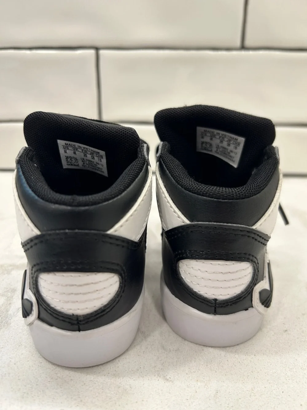 adidas ortholite black